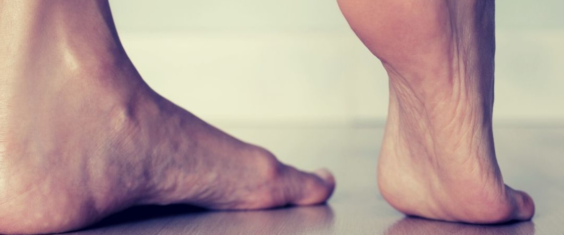 From Flat Feet to Back Pain: How Osteopathy and Podiatry Connect